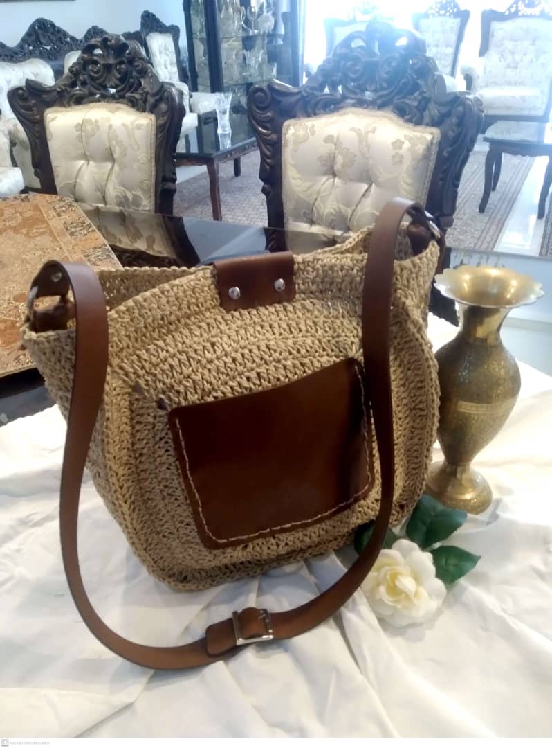 کیف کرم رافیااستردار نخ ترک رافیا و چرم طبیعیM21